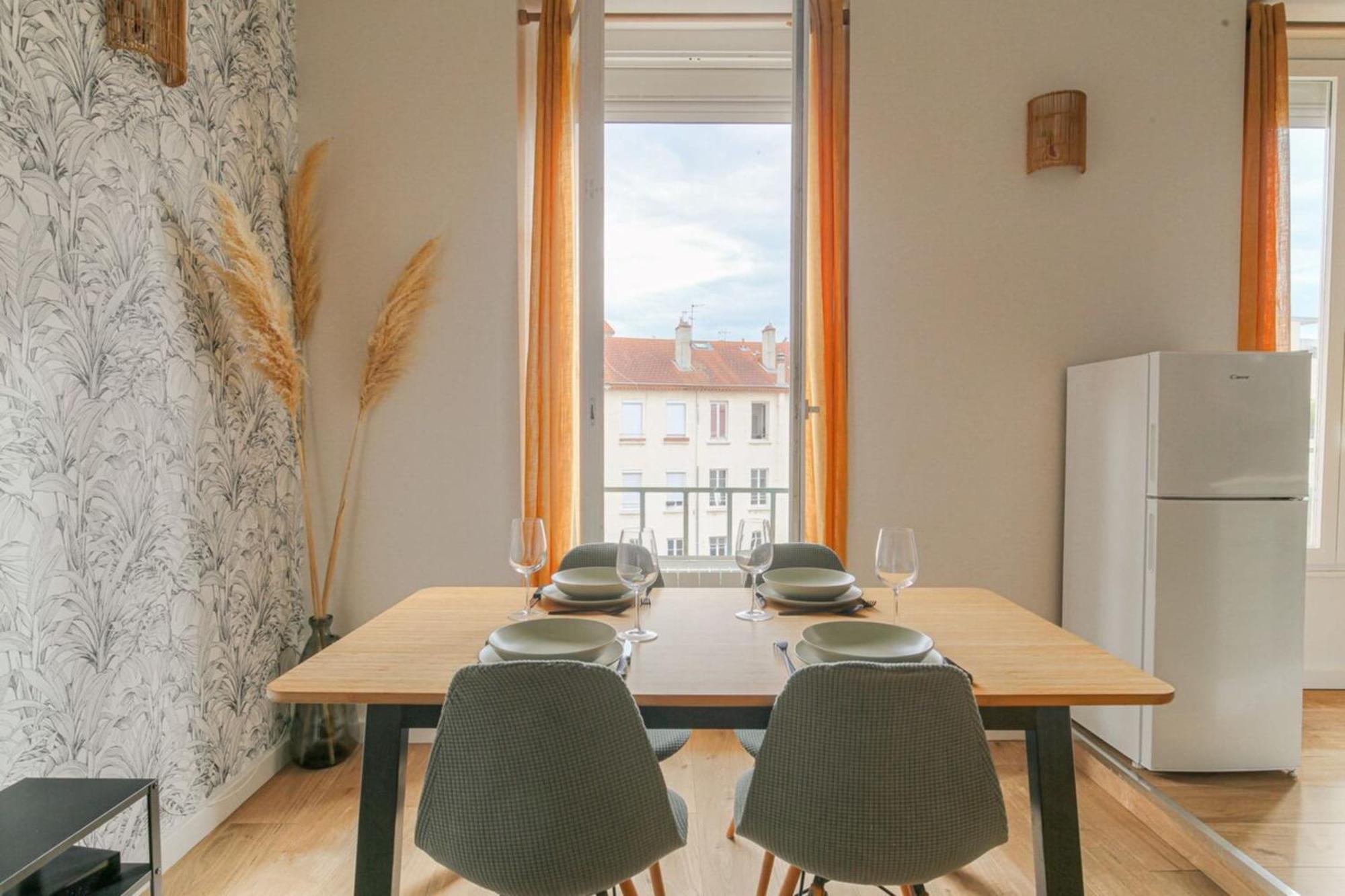 Апартаменты Duplex Spacieux Et Design Proche La Part-Dieu Лион Экстерьер фото